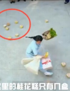 《煮妇神探》穿帮镜头大集合