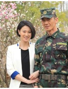 特种兵之霹雳火高胜寒的妻子是谁？蓝妞的妈妈去了哪里？