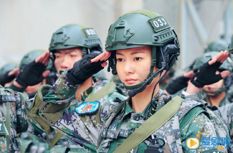 特种兵之霹雳火郝玲玲剧照 