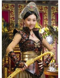 刘海戏金蟾熙婷是谁演的？刘海戏金蟾熙婷扮演者钱璇作品及写真生活照欣赏