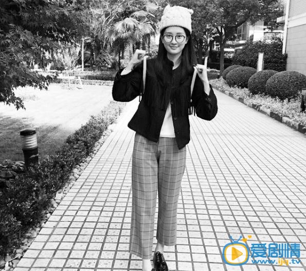 青丘狐传说阿绣扮演者乔欣生活照欣赏