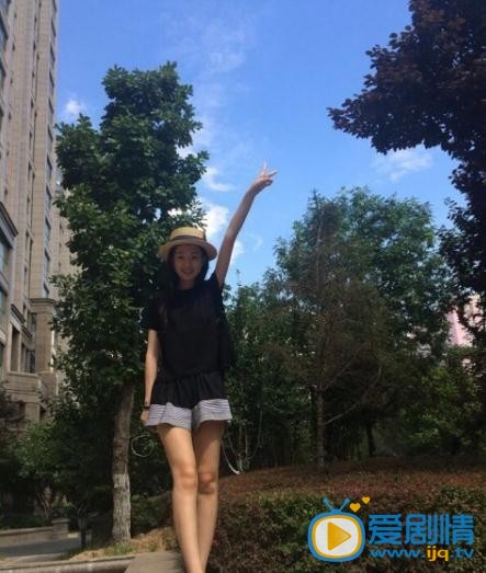 青丘狐传说阿绣扮演者乔欣生活照欣赏