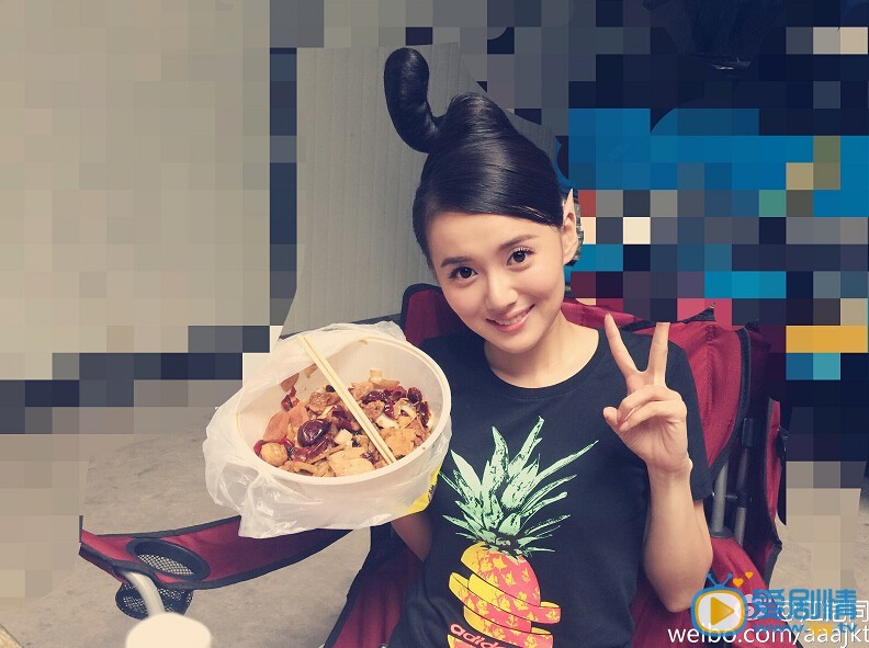 江铠同生活照 江铠同高清写真_江铠同高清剧照
