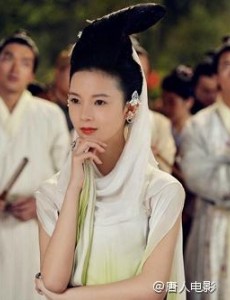 青丘狐传说魅果是什么东西？谁偷走了魅果？花月离开青丘的原因？