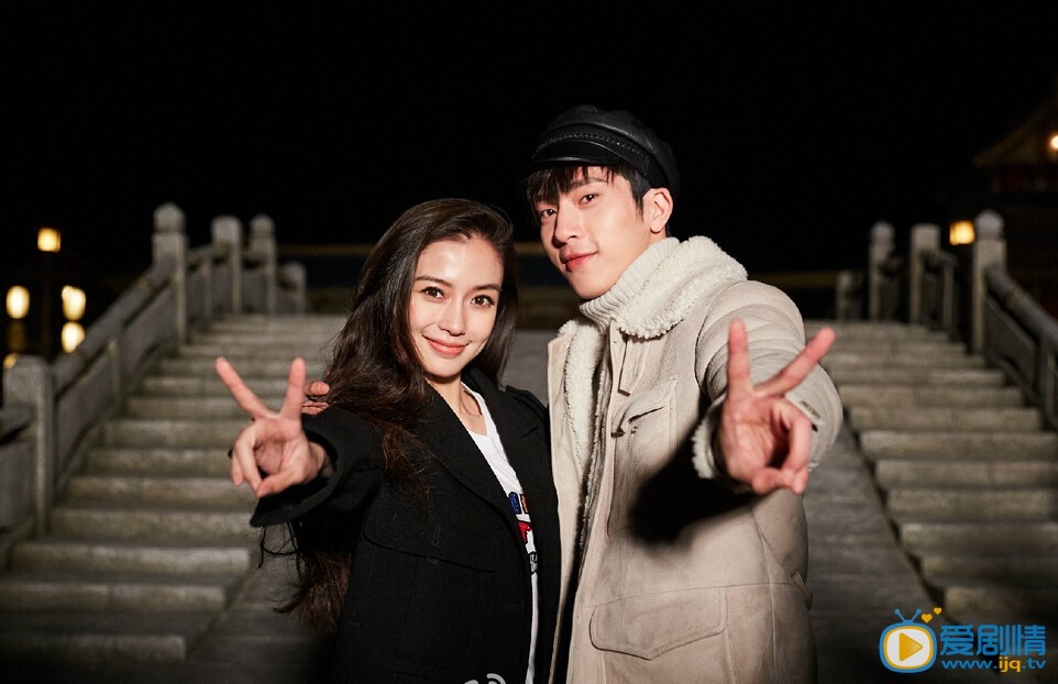 井柏然与Angelababy合影 井柏然高清写真_井柏然高清剧照