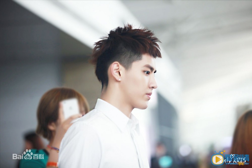 吴亦凡白衬衫校草照 吴亦凡高清写真_吴亦凡高清剧照