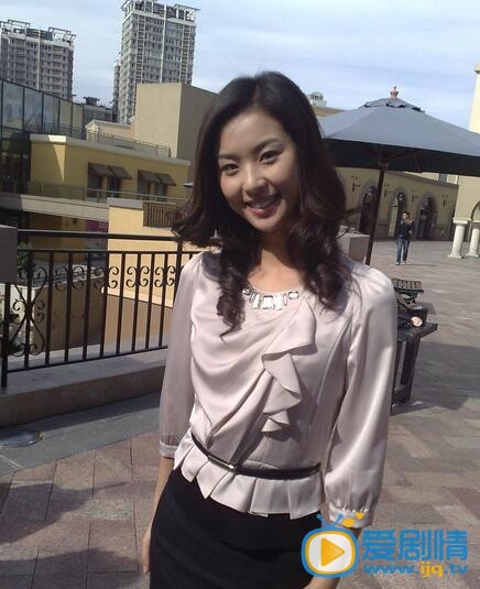 郑雅文微博配图写真 郑雅文高清写真_郑雅文高清剧照