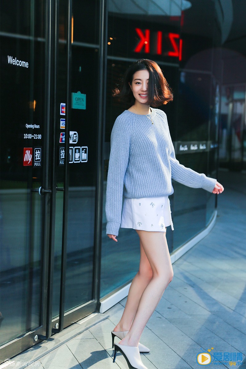 李溪芮街拍 李溪芮高清写真_李溪芮高清剧照