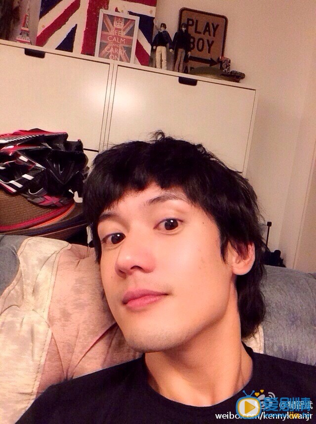 关智斌生活照 关智斌高清写真_关智斌高清剧照