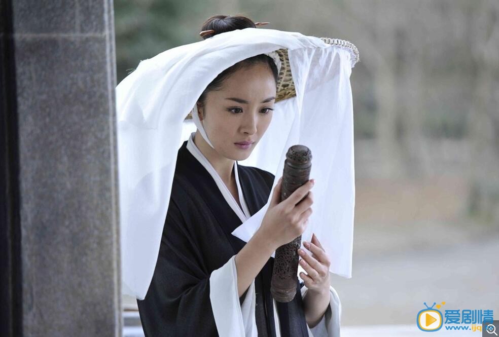 杨幂《大武当之天地密码》剧照 杨幂高清写真_杨幂高清剧照