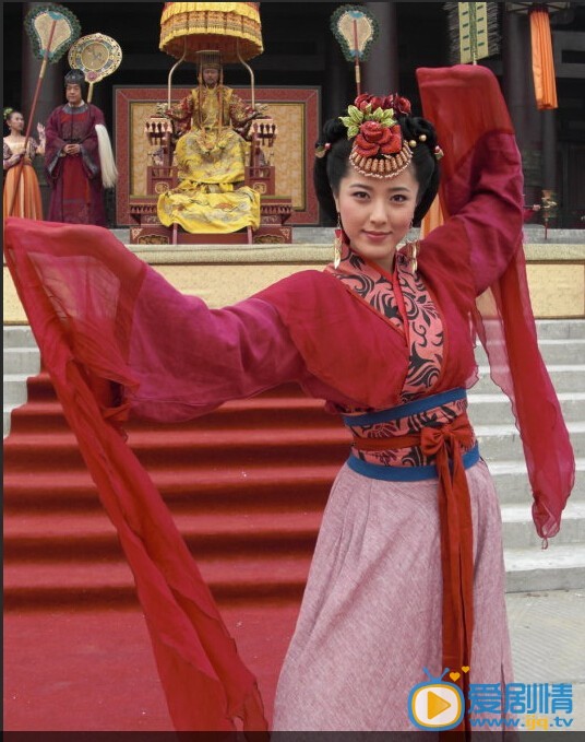 曾黎《李白》剧照 曾黎《李白》剧照曾黎个人资料介绍曾黎简介