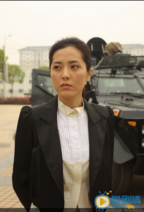 曾黎《特警突击队》剧照 曾黎《特警突击队》剧照曾黎个人资料介绍曾黎简介
