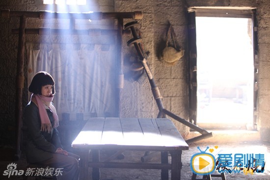 王汀《铁在烧》剧照 王汀高清写真_王汀高清剧照