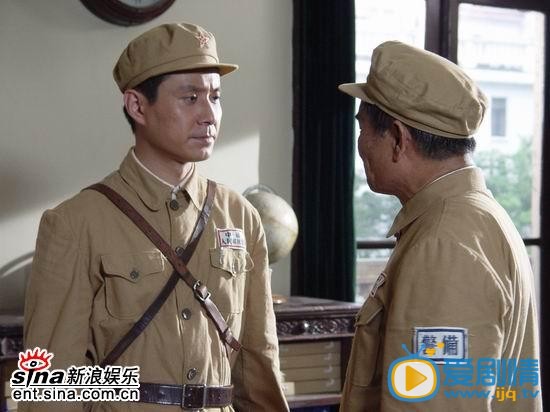 郭广平《霓虹灯下的哨兵》剧照 郭广平高清写真_郭广平高清剧照