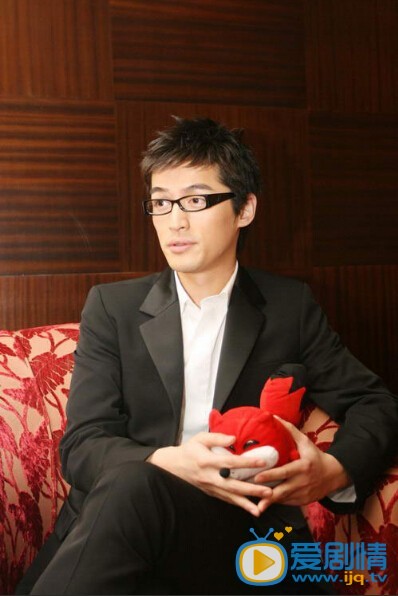 胡歌2007年活动照 胡歌高清写真_胡歌高清剧照