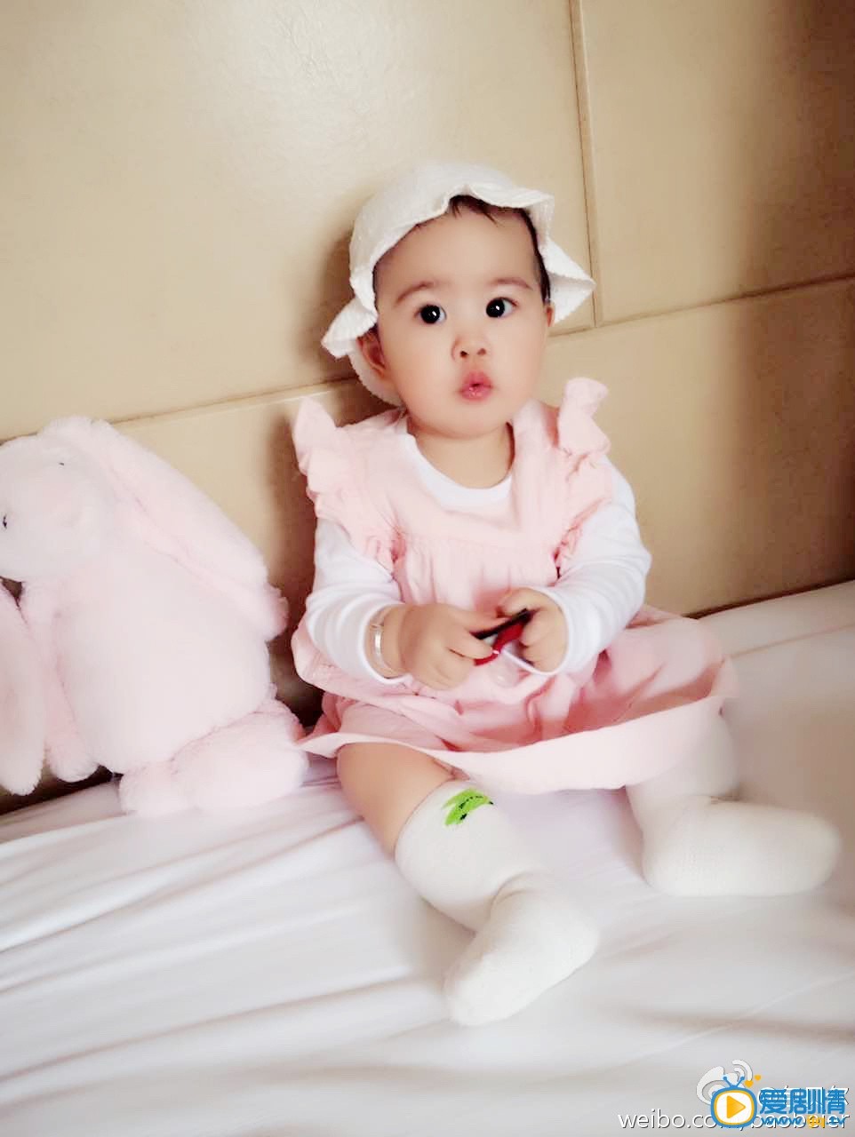包贝尔包贝尔女儿照 包贝尔高清写真_包贝尔高清剧照
