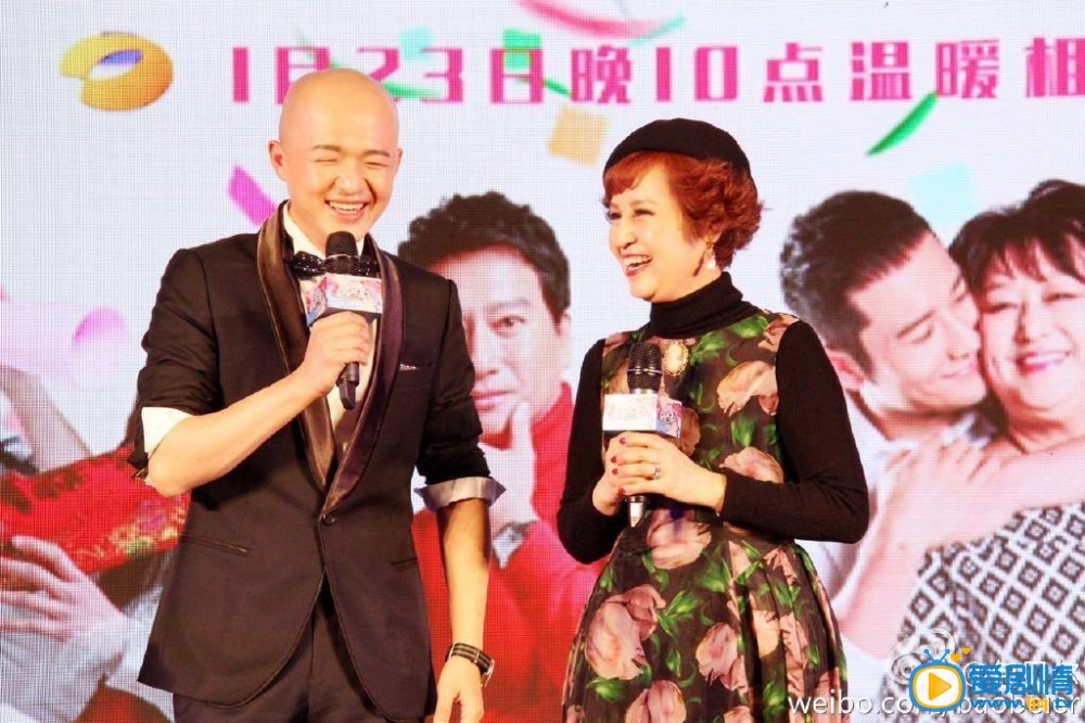 包贝尔包贝尔妈妈合照 包贝尔高清写真_包贝尔高清剧照