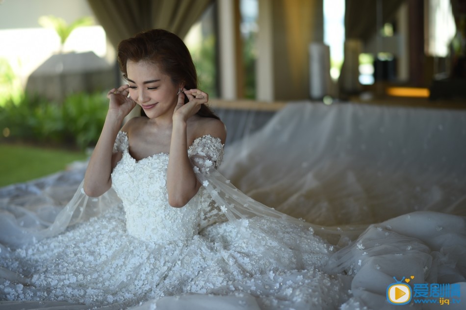 包文婧包文婧包贝尔巴厘岛婚照 包文婧高清写真_包文婧高清剧照