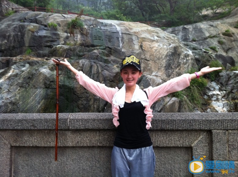 毛林林素颜旅行照 毛林林高清写真_毛林林高清剧照