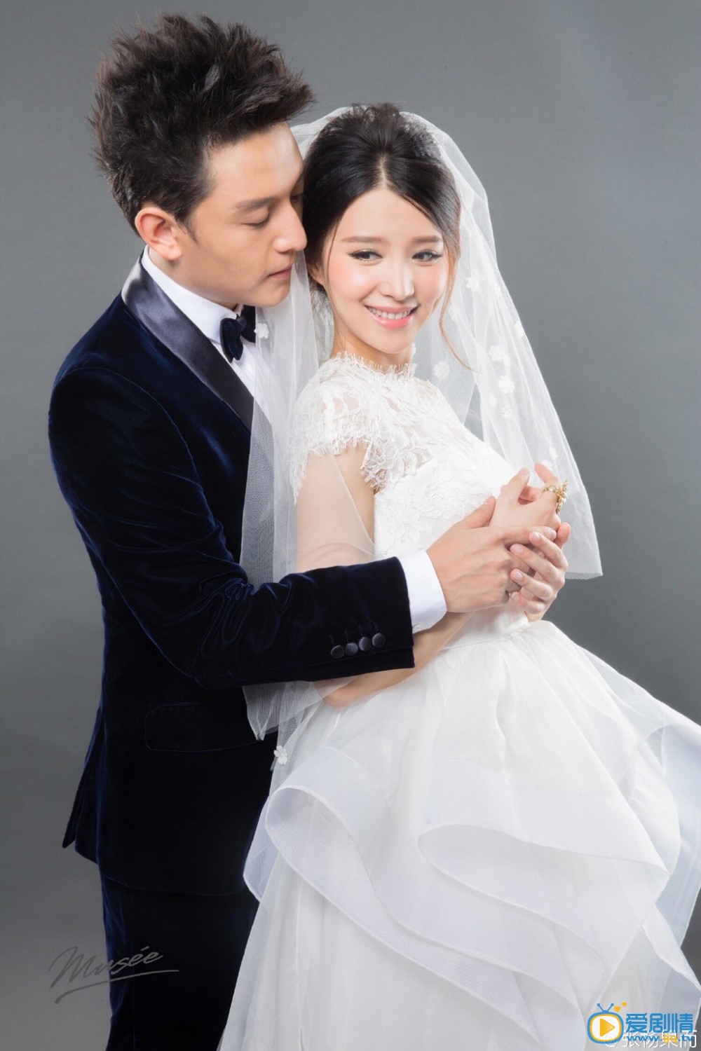 张杨果而婚纱照 张杨果而高清写真_张杨果而高清剧照