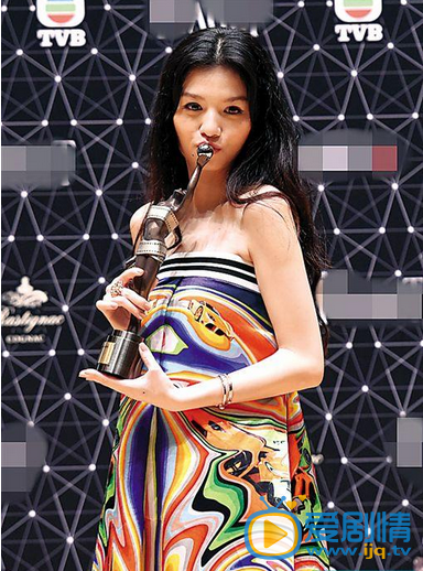 春夏第35届香港金像奖活动 春夏获得第35届香港金像奖最佳女主角 