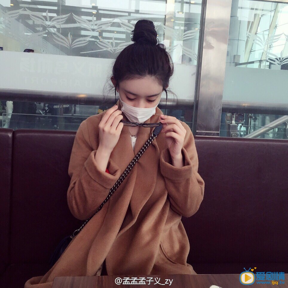 孟子义丸子头照 孟子义高清写真_孟子义高清剧照