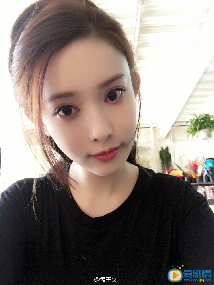 孟子义生活照 孟子义高清写真_孟子义高清剧照