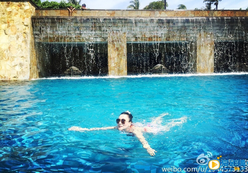 邵峰女儿照片全家照片 邵峰高清写真_邵峰高清剧照