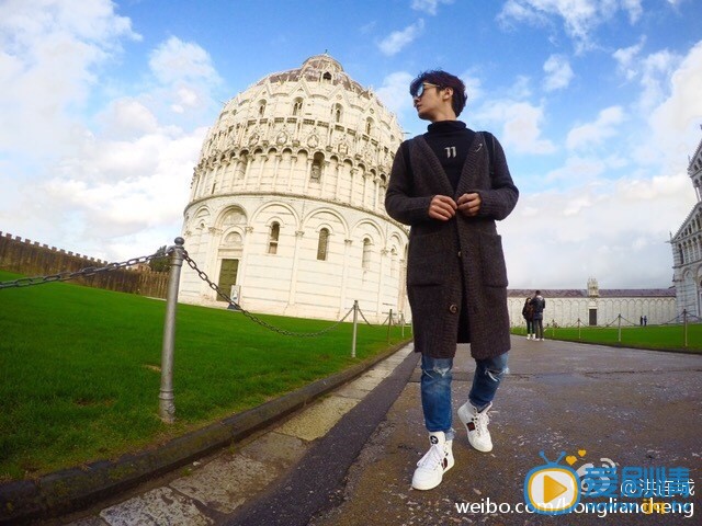 洪连城生活照 洪连城高清写真_洪连城高清剧照