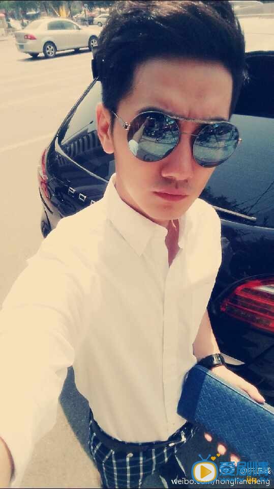 洪连城生活照 洪连城高清写真_洪连城高清剧照