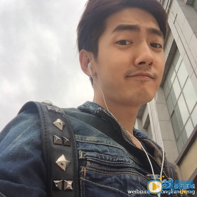 洪连城生活照 洪连城高清写真_洪连城高清剧照