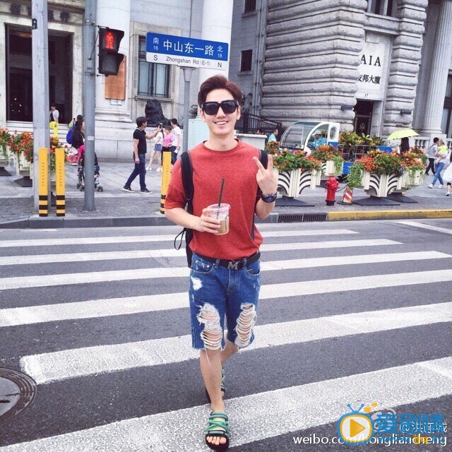 洪连城生活照 洪连城高清写真_洪连城高清剧照