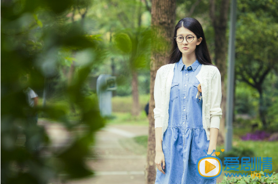 《欢乐颂》今晚播出 乖乖女乔欣被赞人生赢家