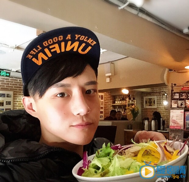 王宫良生活照 王柯达个人资料介绍简介王柯达生活照