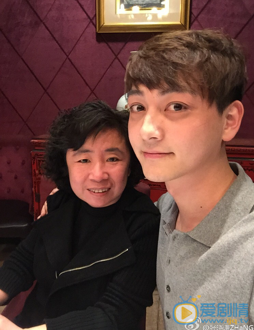 张晓谦生活照 张晓谦高清写真_张晓谦高清剧照