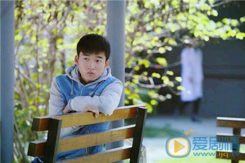 石云鹏《欢乐颂》剧照 石云鹏高清写真_石云鹏高清剧照