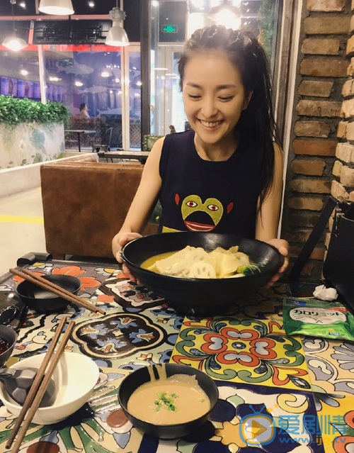 种丹妮生活照 种丹妮 生活照