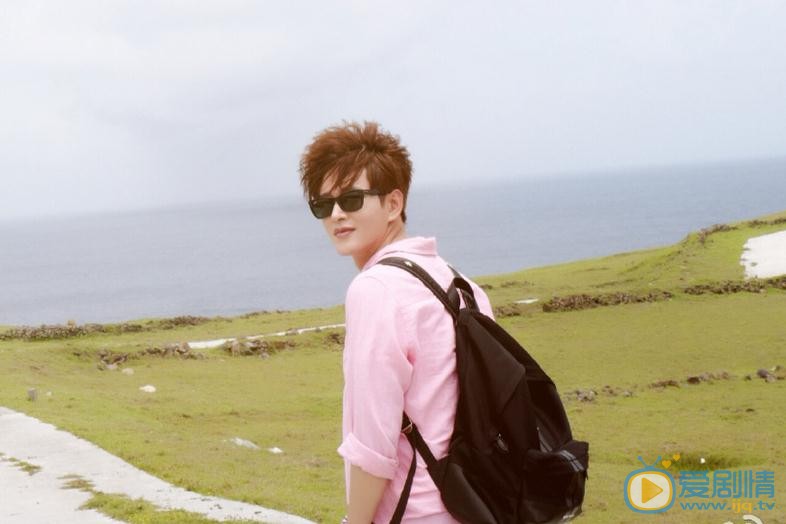 黄明旅行照 黄明高清写真_黄明高清剧照