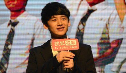 白敬亭活动照 白敬亭高清写真_白敬亭高清剧照