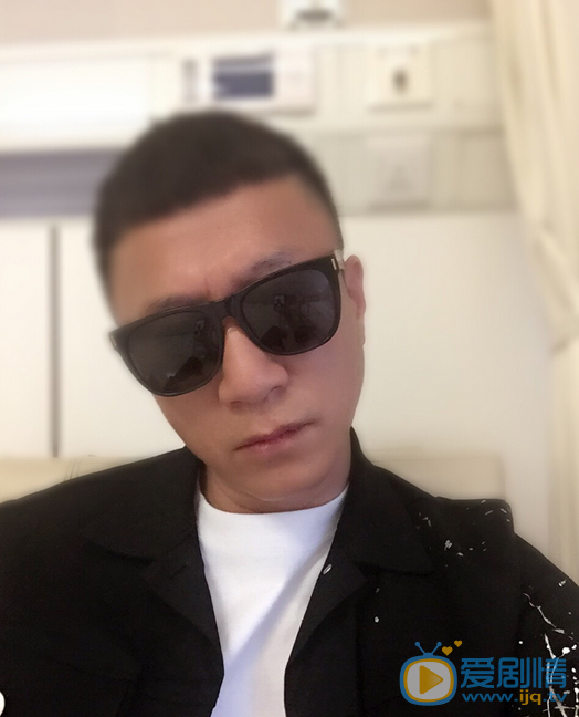 孙红雷自拍照 孙红雷 自拍照