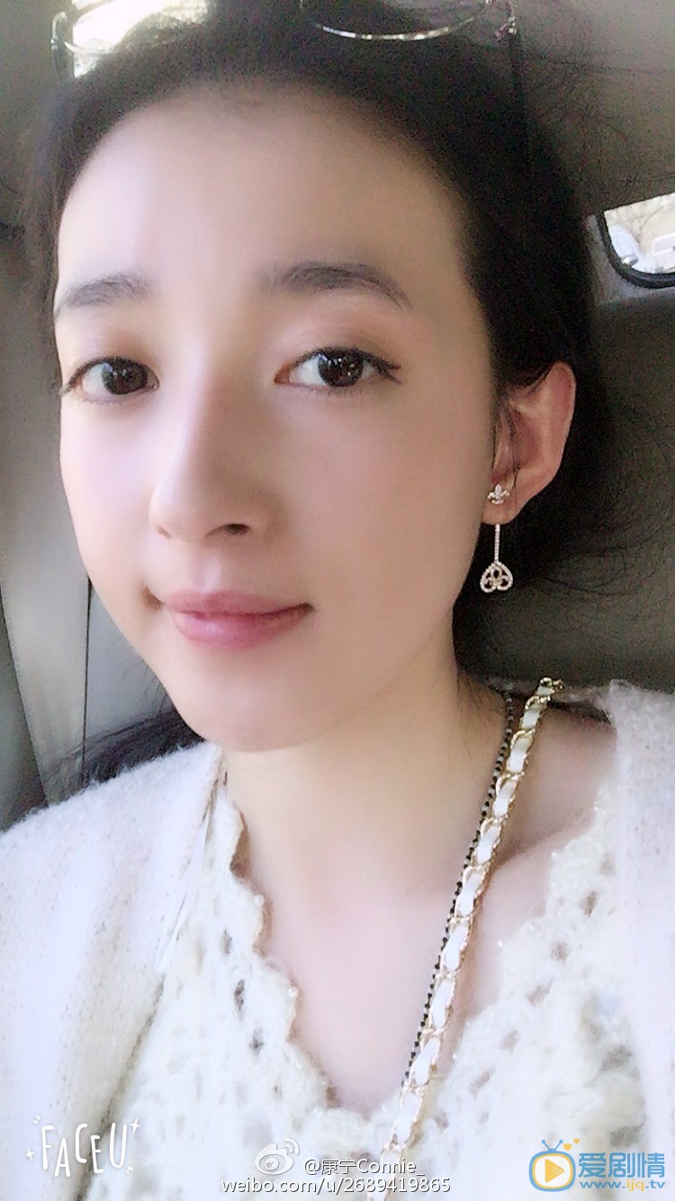 柠檬初上童丹扮演者康宁写真及生活照欣赏
