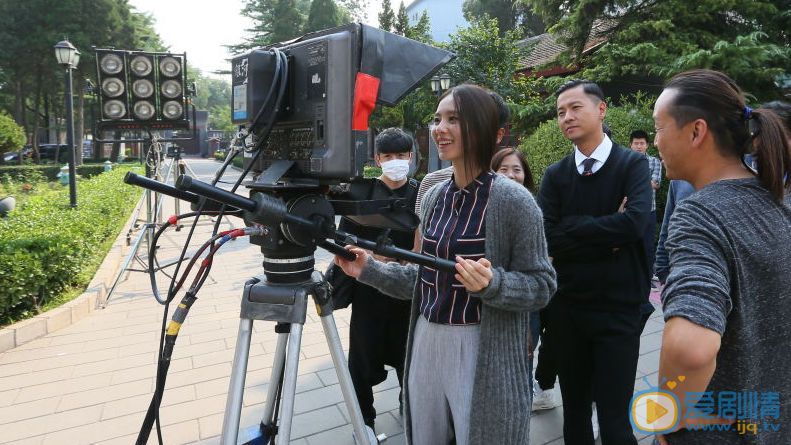 那年青春我们正好刘诗诗领证后接吻戏 导演称自有一套办法