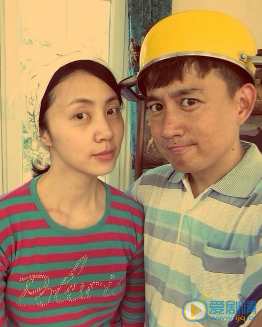 黄磊和媳妇孙莉合影 黄磊高清写真_黄磊高清剧照