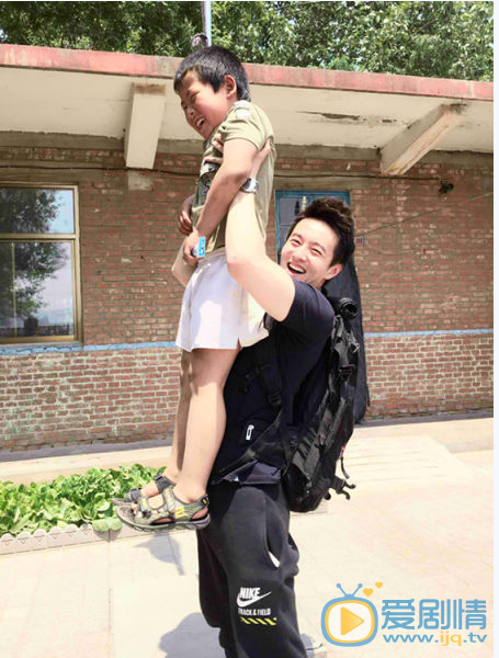 初俊辰活动照 初俊辰高清写真_初俊辰高清剧照