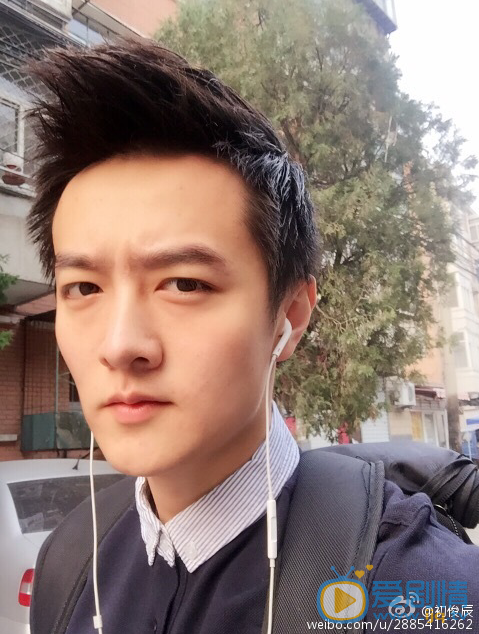 初俊辰生活照 初俊辰高清写真_初俊辰高清剧照