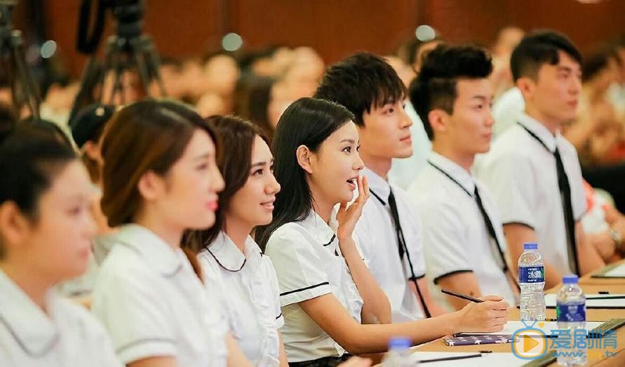 马丁清纯学生时代 马丁高清写真_马丁高清剧照