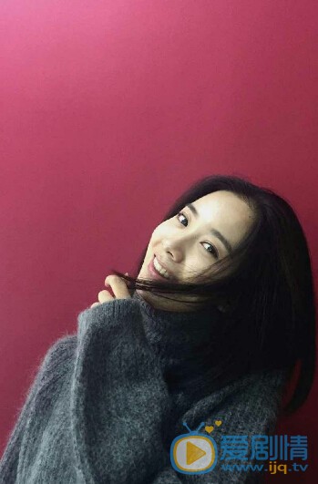 朱颜曼滋《左耳》剧照 朱颜曼滋个人资料介绍简介朱颜曼滋《左耳》剧照