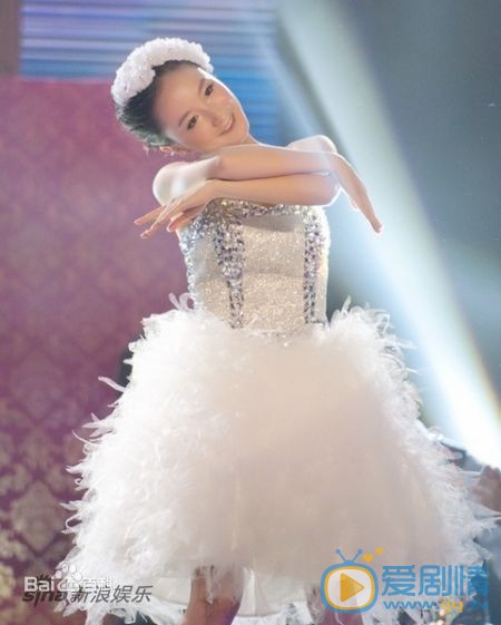 李倩舞林大会 李倩高清写真_李倩高清剧照