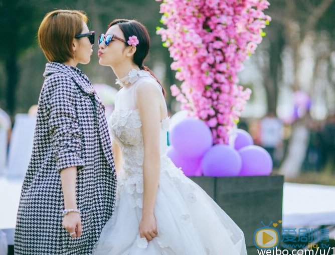 李曼《致单身男女》剧照 李曼高清写真_李曼高清剧照