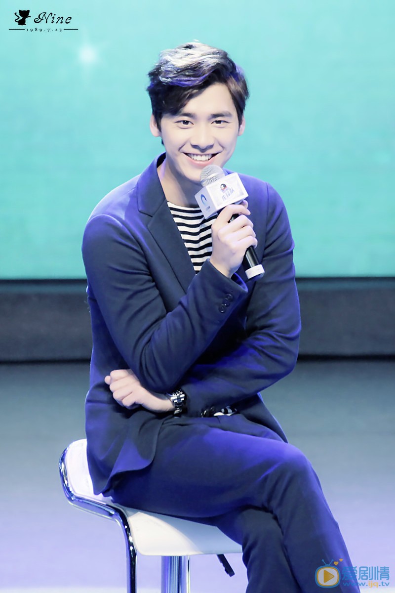 李易峰发布会照片 李易峰高清写真_李易峰高清剧照